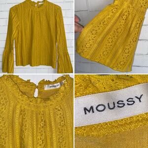 MOUSSY Yellow Feminine Lace Top Ruffle Sleeve Top Blouse One Size (Free) Japan